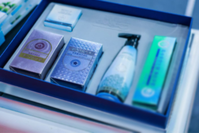 所有资源（车队、礼品商、翻译人员等）均经过严格筛选与长期合作考核