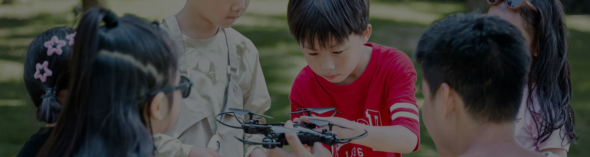 我们不止提供行程，更提供基于教育规律、经过科学设计的完整成长解决方案