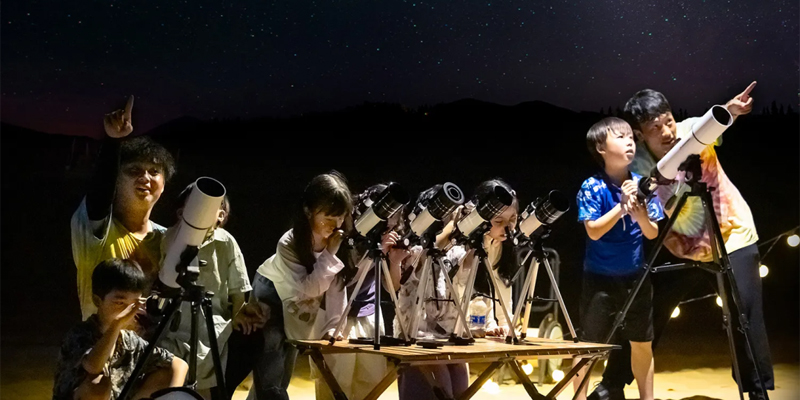 四川好铭升教育科技发展有限公司，是专注于为K-12及高等院校提供高品质研学解决方案的专业机构。我们秉承 “学习+实践” 的核心教育理念，深度融合学术课程与实地探索，自主研发覆盖人文、科学、创新等多领域的精品研学课程与路线。我们致力于打破传统课堂边界，让每一次出发都成为启发思考、锻造品格、提升核心素养的深度成长体验。